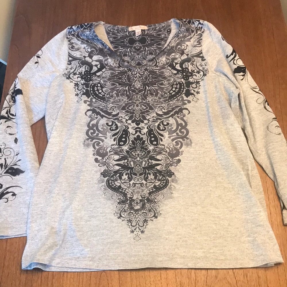 Long sleeve top